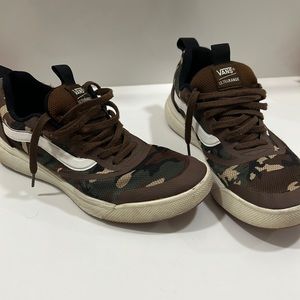 Men’s  vans ultrarange camo
